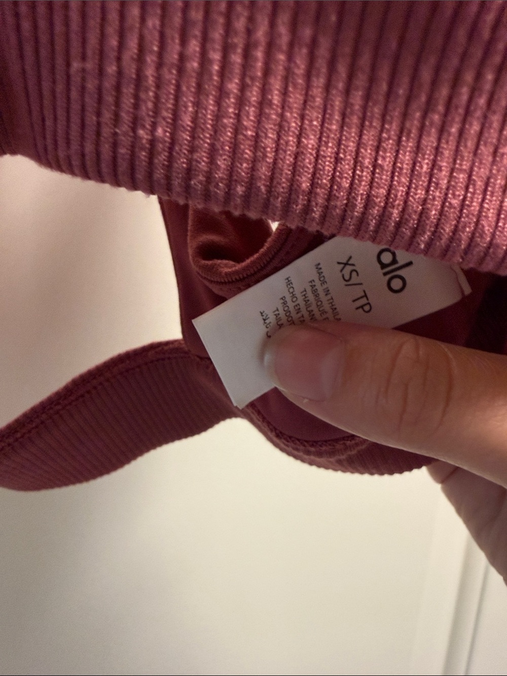 Alo Yoga Alosoft Show Stopper Bra XS - Picture 3 of 5